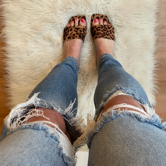 Trendy Square Toe Leopard Print Sandals - Picture 10 of 13
